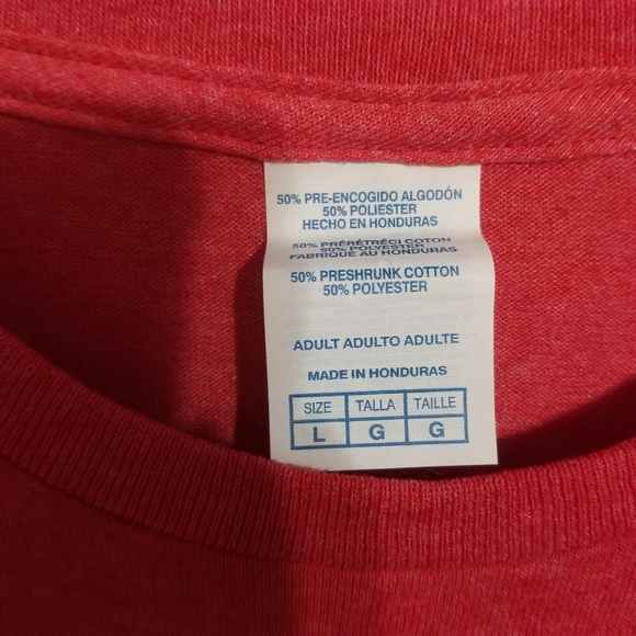 Mickey Mouse & Friends Christmas shirt - Picture 3 of 4